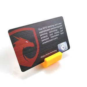 13.56 직불 은행 신용 카드 보호기 안티 스캔 신호 rfid 차단 카드 칩