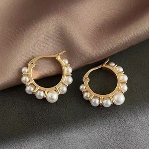 Nouvelles boucles d'oreilles élégantes et simples au design géométrique, en alliage plaqué or avec pierres en zircon, boucles d'oreilles tendance - Product Image 4
