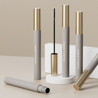 Mascara en gros sous marque privée, waterproof, volume intense, végétalien, avec sérum naturel stimulant la croissance des cils