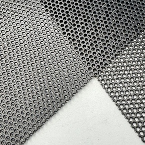 Malla de Seguridad Perforada de Aluminio para Ventanas y Puertas, Perspectiva Unidireccional, Anti-mosquitos y Anti-impactos - Product Image 1