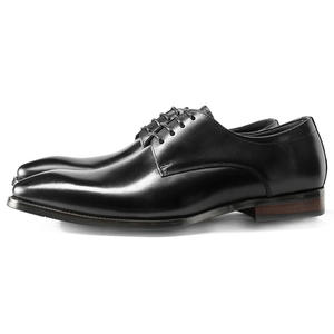 Los últimos mocasines de cuero genuino para hombre, de estilo británico retro, versátiles y formales de alta gama, en un elegante par. - Product Image 2