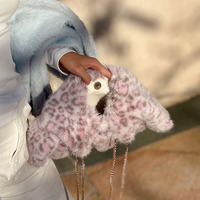 Sac fourre-tout élégant en peluche à imprimé léopard, grande capacité, nouvelle mode 2026, sac à bandoulière de luxe pour femme