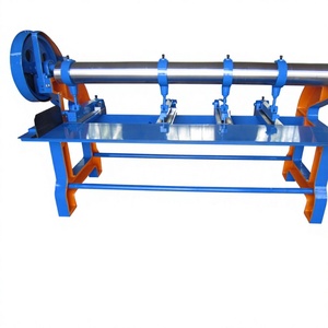 Machine à rainurer manuelle à quatre liaisons et machine à découper les coins pour la fabrication de boîtes en carton ondulé - Product Image 1