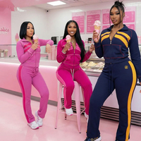 Ensemble de survêtement personnalisé avec logo pour femme : veste en maille gaufrée et pantalon évasé, idéal pour l'entraînement et le fitness