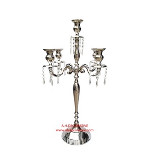 Candélabre en argent avec 5 bras bougeoir Vintage décoratif de haute qualité en métal décoré à la main candélabres à vendre - Product Image 4