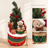 Arbre de Noël artificiel en tissu de 60 cm (23,6 pouces) avec base en forme de tambour et cadeaux, décoration de sol pour les fêtes
