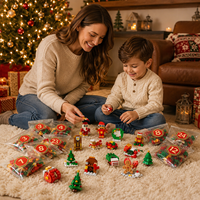 Kit de construction maison en pain d'épices 816 pièces, compte à rebours de Noël, avec 24 mini-modèles quotidiens et 4 scènes de fêtes, coffret cadeau - Meilleures ventes