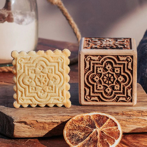 Tampon à biscuits en bois vintage 6 en 1, tampon à biscuits en bois pour la pâtisserie artistique, tampon à pâtisserie en bois gaufré avec <span class=keywords><strong>emporte</strong></span>-pièce - Product Image 4