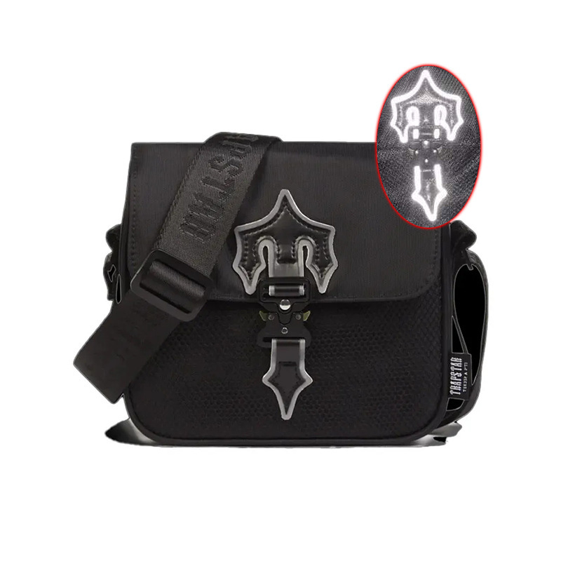 Black reflective mark