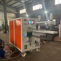 Machine à compresser et à emballer les matelas et les couettes en rouleau