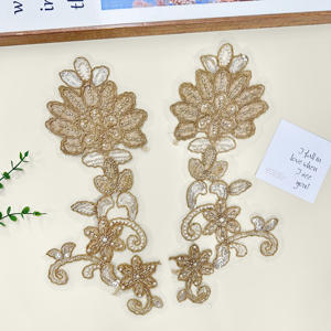 Applique de dentelle de luxe brodée de perles et de sequins en forme de fleur pour la décoration de vêtements, robes de mariée et accessoires de couture DIY - Product Image 3