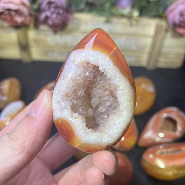 High Quality Crystal Drzuy Agate Carnelian Geode Egg for Healing Energy Gifts
