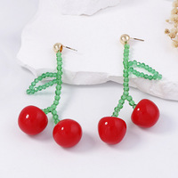 Anting-anting gantung kristal manik-manik premium, elegan, manis, perhiasan buah segar untuk wanita, gaya bohemian, set hiasan telinga.