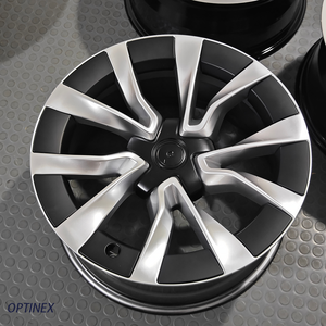 Jantes forgées sur mesure bicolores usinées <span class=keywords><strong>17</strong></span> 18 19 20 21 22 pouces 5x120 5x114.3 5x130 5x112 pour Tesla Model 3/Y/S/X Lucid Lotus - Product Image 3