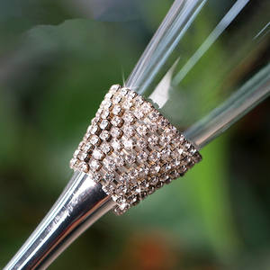 Vente en gros de 2 flûtes à champagne en verre <span class=keywords><strong>cristal</strong></span> personnalisées pour mariage - Product Image 2