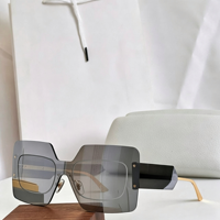 Lunettes de soleil classiques et tendance, colorées, monobloc, carrées, surdimensionnées, à monture intégrale, avec options dégradées Or/Rose/Fumé/Gris, protection UV