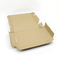 Papier kraft personnalisé et emballage cadeau de taille spécifique pour vêtement, boîte d'emballage pliée en carton ondulé pour expédition par courrier