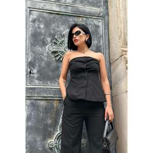 Ensemble pantalon et haut court noir sans bretelles boutonné pour femme – Collections de costumes en gros - Product Image 3