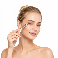 Rouleau facial et Gua Sha 2 en 1 en alliage de zinc, bâton de massage anti-rides pour le visage et les yeux