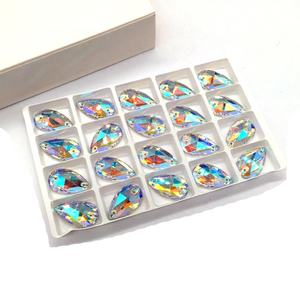 1 boîte d'emballage en gros dos plat en verre Paradise Shine Teardrop cristal coudre sur strass avec trous - Product Image 2