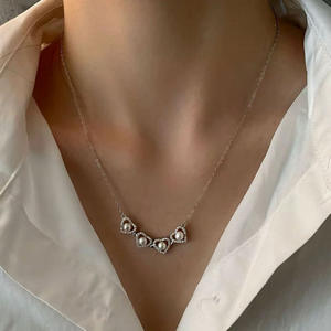 เวนชี จูจี้จี้มุกน้ำจืดธรรมชาติ 4-5 มม. ไร้ตำหนิออโรร่า โคลเวอร์ เลิฟ ซิลเวอร์สร้อยคอเพชรประกายรุ่น 35780 - Product Image 1