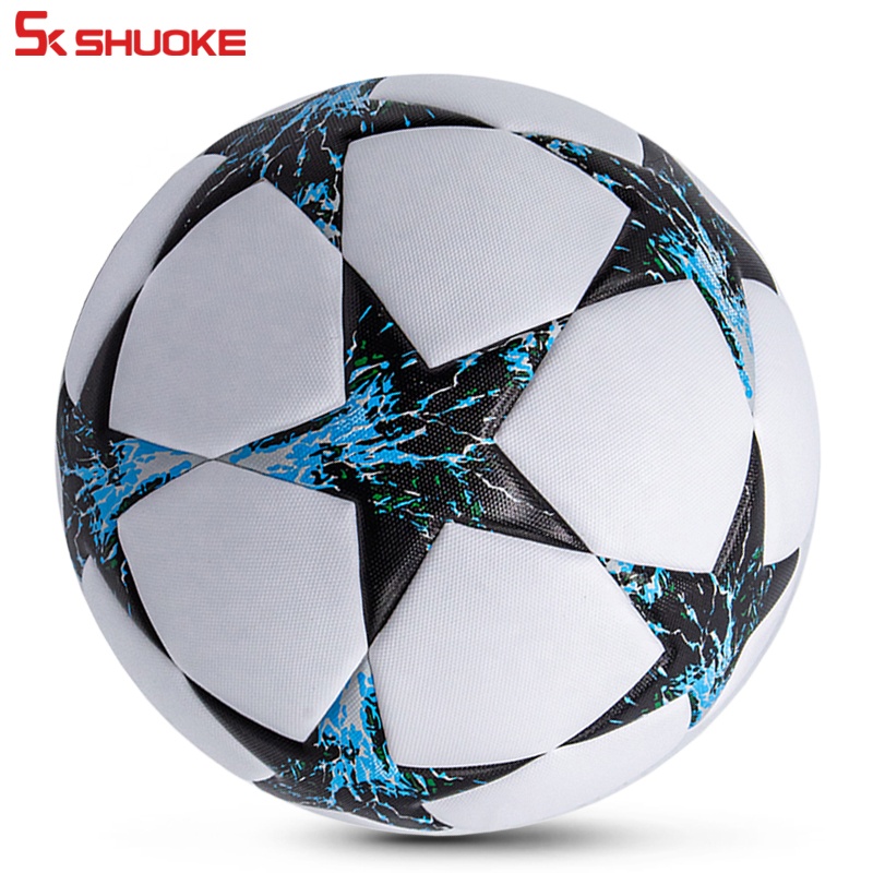 Лидер продаж на немецком рынке, Лига Европы, Официальный футбольный матч