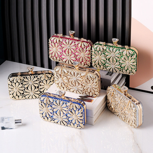 Borse di Lusso Bestseller, Pochette da Cerimonia Intarsiata, Borse da Sera Dorate, Eleganti Borse Argentate con Strass Brillanti - Product Image 6