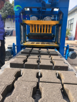 Ligne de production de briques en béton entièrement automatique QTJ4-25, ensemble complet d'équipements de fabrication de blocs de ciment
