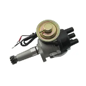 Car Engine Distributor For Mitsubishi Pajero V12V V32W 4G54 MD142257