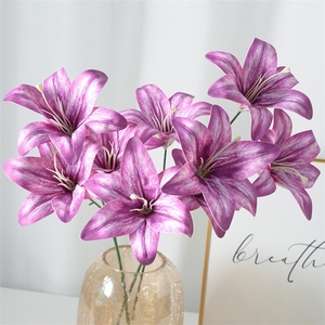 Künstliche Blume mit 3 Köpfen, 3D-gedruckte Lilie für Hochzeits- und Auditorium-Dekoration, Blumenwand, Fotografie-Requisiten, Fabrikfertigung - Product Image 1