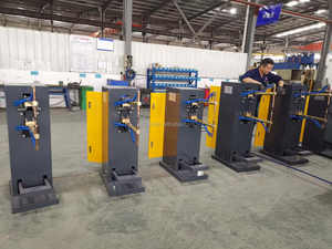 Máquina de solda de ponto condensador - Product Image 3