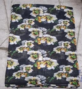 Tissu en lin léger imprimé numériquement sur mesure, prix de gros 2026, pour la confection de vêtements et de robes - Product Image 1