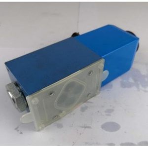 Válvula de Control Direccional Hidráulica Vickers DG4V-3-2A-M-U-H7-60, Flujo Mínimo de 60 L/min, Presión Máxima de 315 Bar - Product Image 2