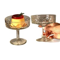 Hoge glazen ijscoupe, Instagram yoghurt fruitpudding ijscoupe