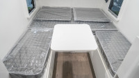 Vente flash : caravane pliante légère tout-terrain pour 4 personnes avec cuisine coulissante en acier inoxydable