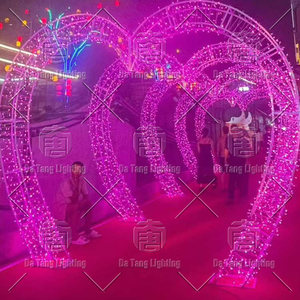 Fabricant de tunnels lumineux de Noël à LED en Chine, fournisseur de décorations de fêtes en plein air sur mesure, OEM ODM - Product Image 2