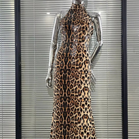 Robe longue élégante et sexy sans manches, dos nu, imprimé léopard, à sequins, antistatique, coupe trapèze, pour soirée formelle