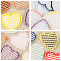 Patch brodé thermocollant en forme de cœur à motif écossais de 4 cm pour vêtements - Vente en gros