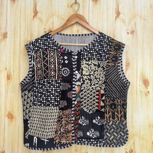 Chaleco de Algodón con Parches, Hecho a Mano, Reversible, Unisex, Chaqueta de Verano, Acolchado, Sin Mangas, con Cierre de Cordón - Product Image 1