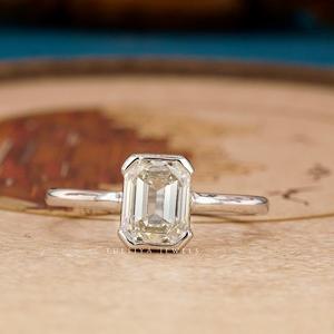 แหวนเพชรเครื่องประดับชั้นดีระดับพรีเมี่ยมมีการตั้งค่ารัศมีและหินประดับแวววาวสำหรับสไตล์ที่โดดเด่น - Product Image 6