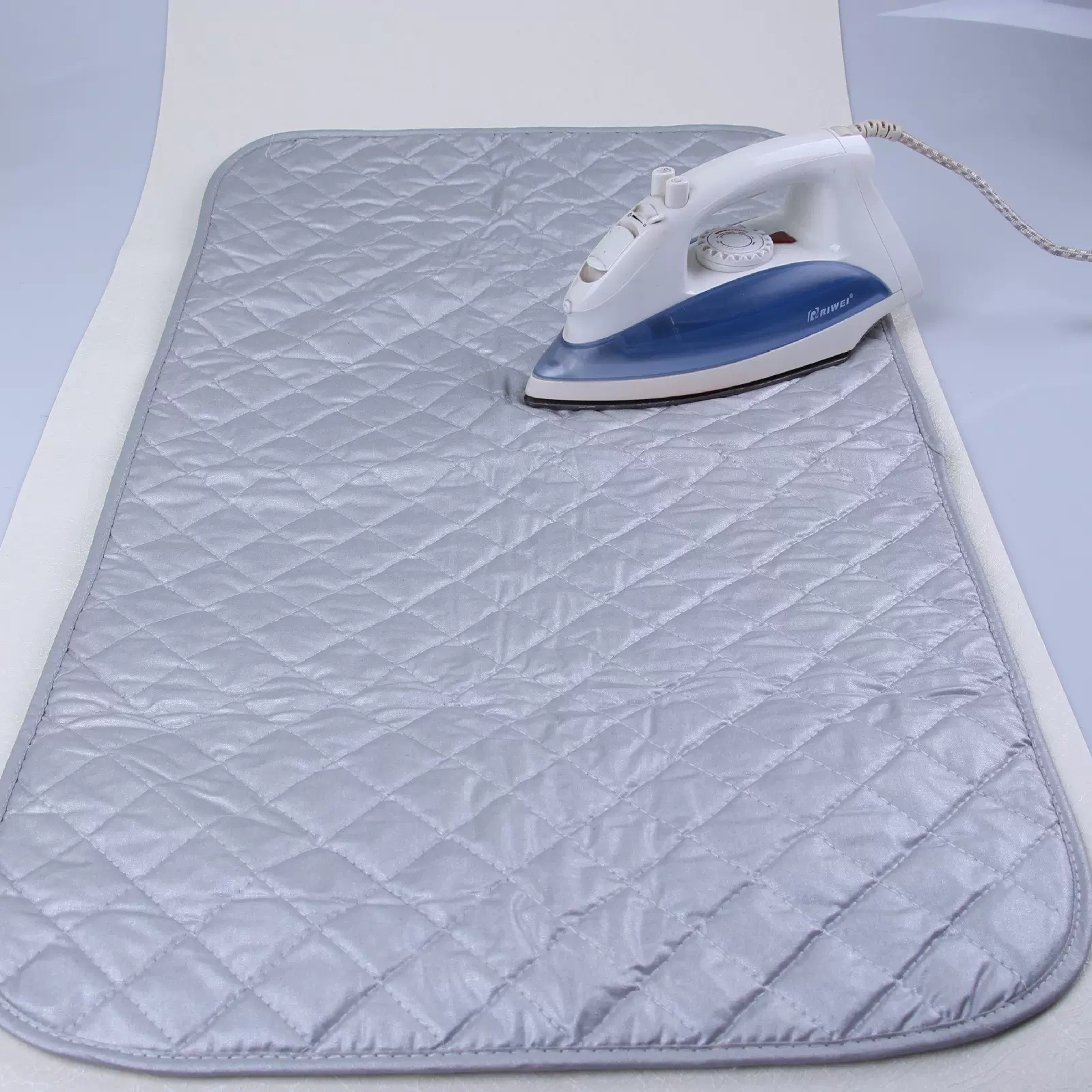 Магнитный хлопковый посеребренный портативный коврик для стирки стол для квилтинга шитье Термостойкое отжимное гладильное одеяло гладильный коврик