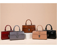 Sac à main tendance pour femmes, style rétro, luxe léger, en PU résistant à l'usure, imprimé crocodile, broderie, fermeture éclair, doublure en polyester