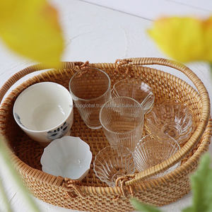 Panier de rangement en plastique en rotin tressé à la main avec poignée, décoration naturelle multifonctionnelle - Product Image 4