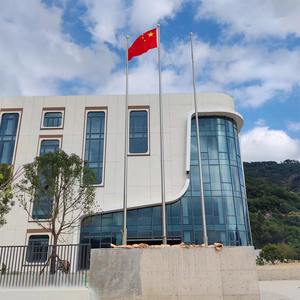 Производство больших уличных коммерческих электрических флагштоков из нержавеющей стали с дистанционным управлением для наружных флагов - Product Image 2