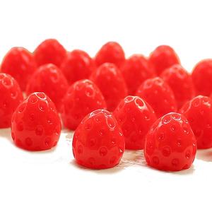 Colgante de resina de fresa 3D roja Kawaii, simulación de fruta, dijes de cabujón Kawaii para hacer collares DIY - Product Image 3