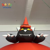 Chat noir gonflable d'Halloween sur citrouille, modèle de chat gonflable avec chapeau de sorcière pour la décoration extérieure de jardin et de centre commercial