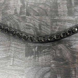 Bandeau en cuir véritable avec cristaux noirs, produits équestres les plus chers, accessoires pour chevaux - Product Image 1