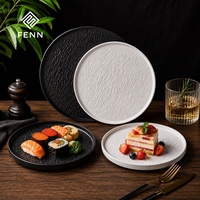 Assiette en céramique noire et blanche mate personnalisée FENN pour steak, sushi, dessert, maison, restaurant, hôtel, café, assiette ronde pour dîner