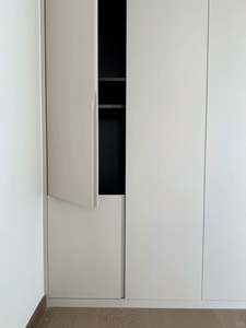 Armoire de style luxe léger MEIJIA, armoire en bois moderne pour chambre à coucher, armoire blanche, meubles d'armoire - Product Image 5