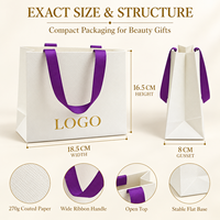 Sacs en papier couché 270g avec votre propre logo, 18,5 x 8 x 16,5 cm, en stock, avec dorure à chaud pour cadeaux de parfums et de soins de la peau